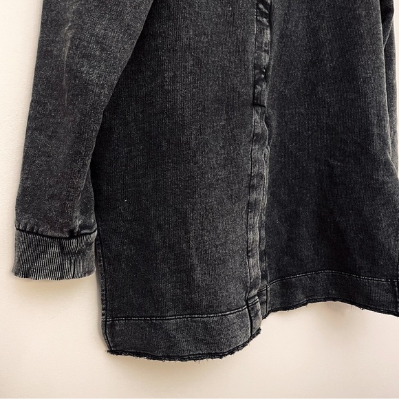 Anthropologie | Pilcro Split Hem Tunic Sweatshirt - Charcoal Gray Pullover EUC - Picture 5 of 9